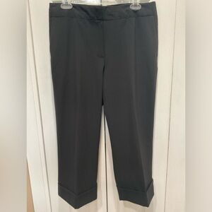 ☃️Women’s Liz Claiborne Black Cuffed 4 Pockets Straight Leg Capris, Size 10